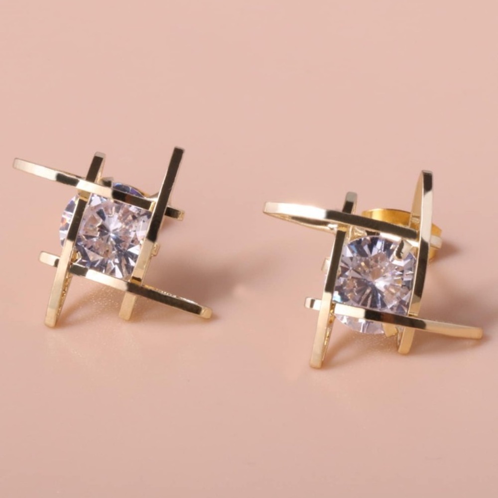 Cubic Zirconia Stud Earrings Silver & Gold - Picture 1 of 7